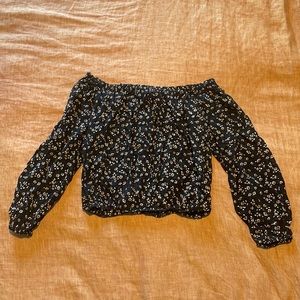 Off the Shoulder Floral Crop Top